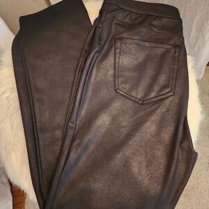 DG2 by Diane Gilman Black Faux Leather Straight-Leg Pants
